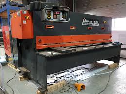 قص الصاج CNC